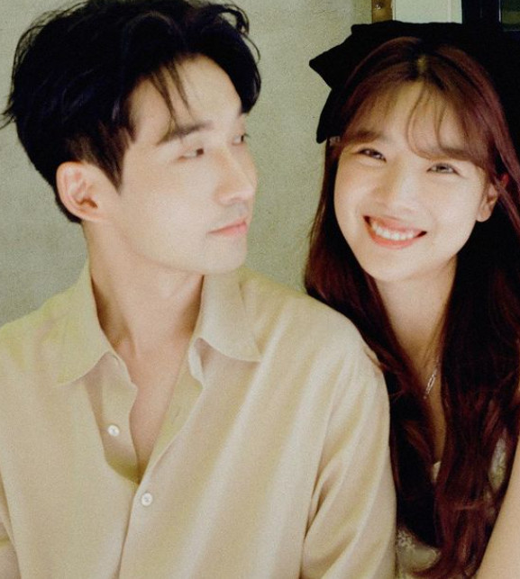 류덕환 전수린 부부/ 사진=류덕환 인스타그램 © 뉴스1