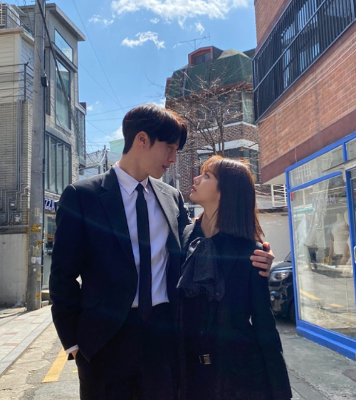 간동거' 혜리, 장기용 품에 '쏙'…설레는 키 차이 20㎝ - 머니투데이