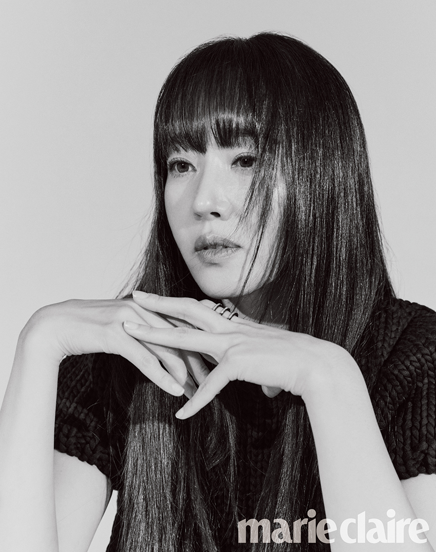 배우 엄지원/사진제공=마리끌레르