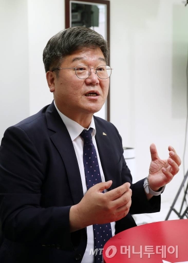 정한근 한국방송통신전파진흥원장 인터뷰 /사진=김휘선 기자 hwijpg@