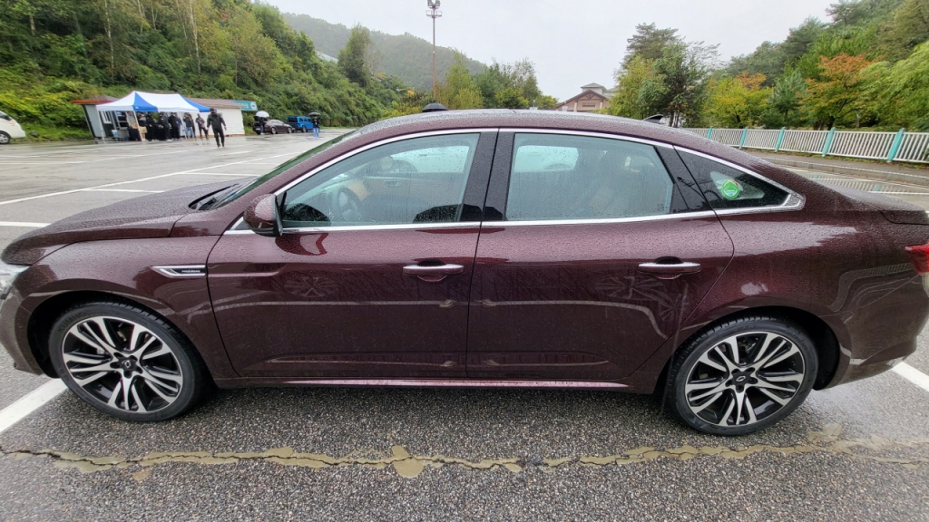 르노삼성 SM6 Tce300 프리미에르 전면부/사진=이강준 기자