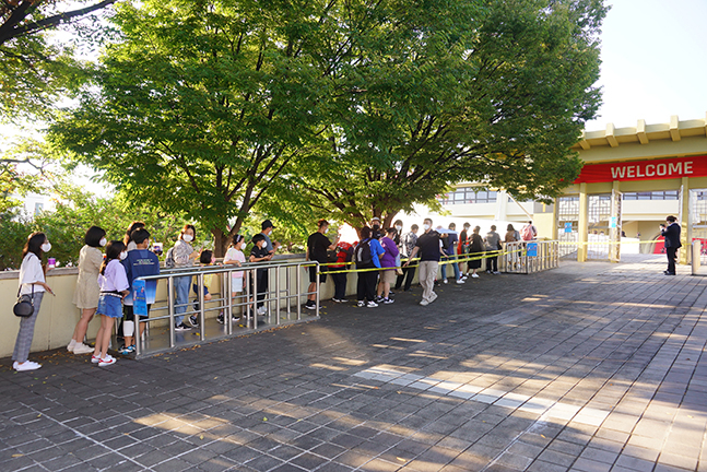 10일 대구 실내체육관에서 열린 대구 한국가스공사와 안양 KGC전 입장을 위해 줄 지어 기다리고 있는 팬들. /사진=KBL