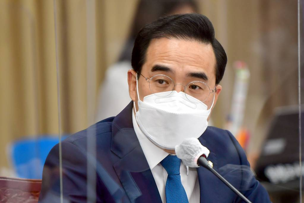 이달 18일 오전 광주 북구 광주국세청에서 국회 기획재정위원회가 광주지방국세청·한국은행광주전남·목포본부에 대한 현장 국정감사를 실시하고 있는 가운데 더불어민주당 박홍근 의원이 질의를 하고 있다. / 사진제공=뉴시스