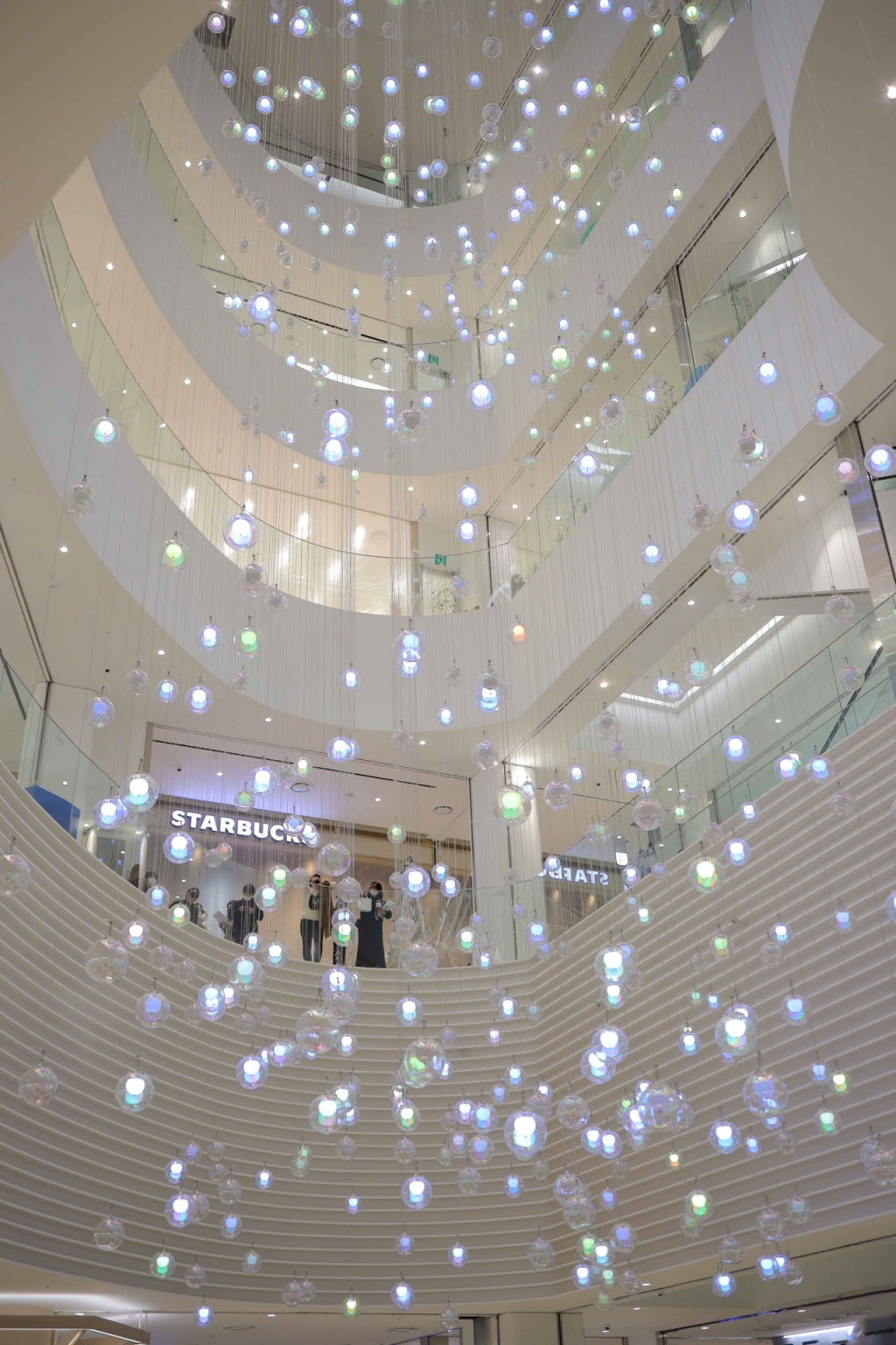 AK플라자 광명점 키네틱 아트/사진제공=AK플라자