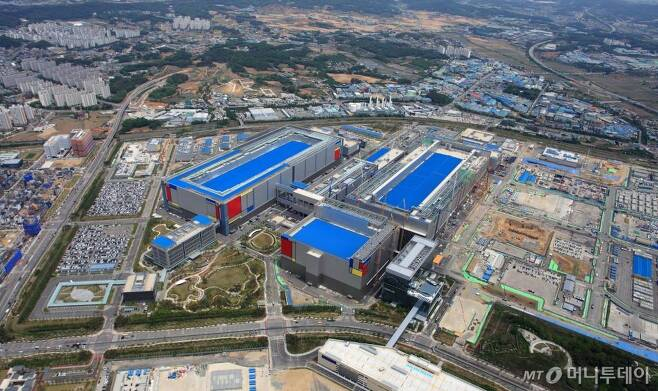 삼성전자 평택 반도체 캠퍼스 2라인 전경. /사진제공=삼성전자 