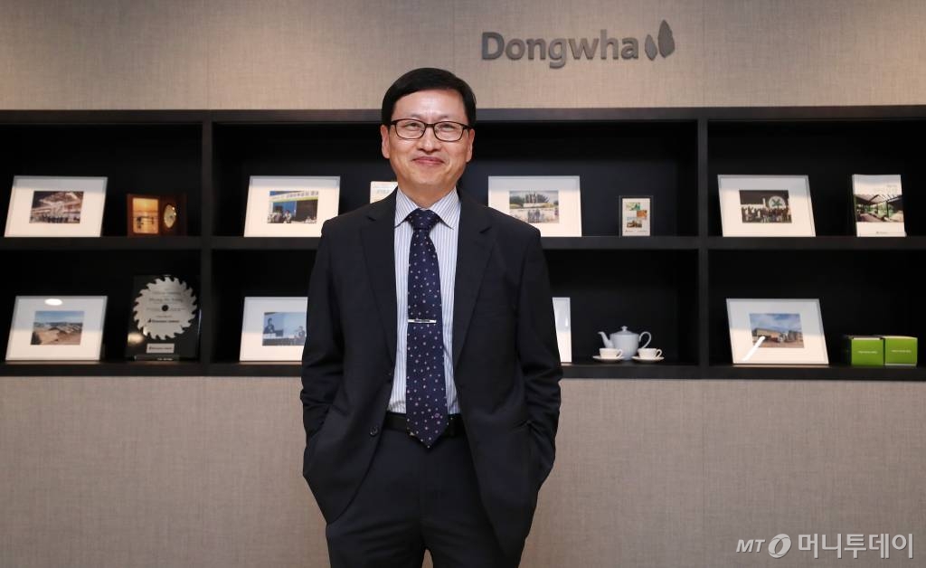 김홍진 동화기업 사장 인터뷰 /사진=김휘선 기자 hwijpg@