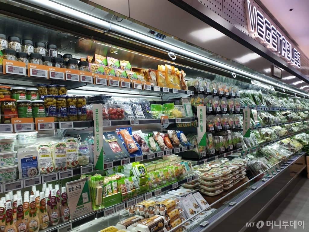 23일 서울 송파구에 위치한 롯데마트 제타플렉스 샐러드 코너./사진=이재은 기자