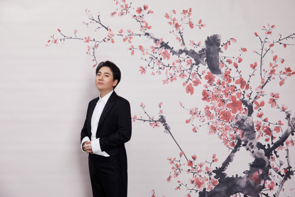 최근 7집을 낸 데뷔 23년 차 팝페라 테너 임형주. /사진제공=디지엔콤