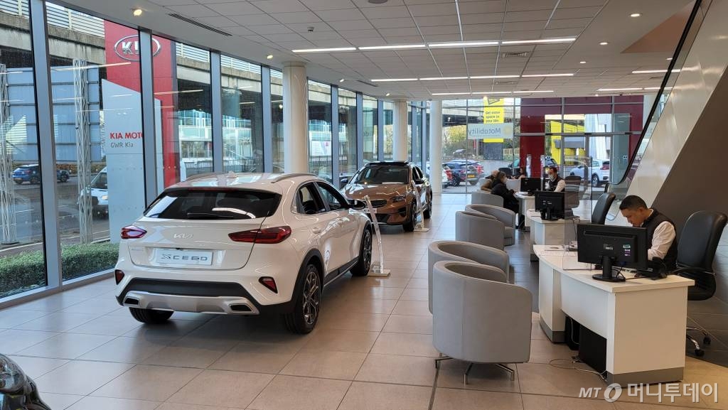 GWR 기아 매장 내부/사진=이강준 기자