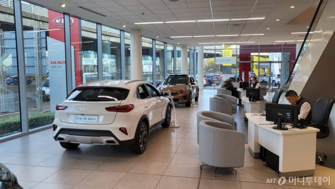 GWR 기아 매장 내부/사진=이강준 기자