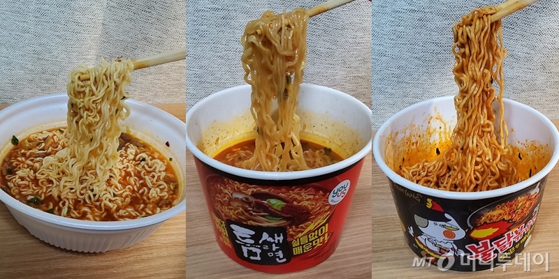 사진 왼쪽부터 킹뚜껑, 틈새라면, 불닭볶음면. 가장 매운 킹뚜껑은 겉모습은 평범한 왕뚜껑과 유사한 모습이다./사진=구단비 기자