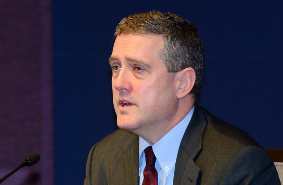 = 제임스 블라드(James Bullard) 미국 세인트루이스 연방준비은행 총재가 30일 오전 서울 중구 웨스틴조선호텔에서 열린 2016 한국은행 국제컨퍼런스에서 기자회견을 갖고 있다. 2016.5.30/뉴스1  