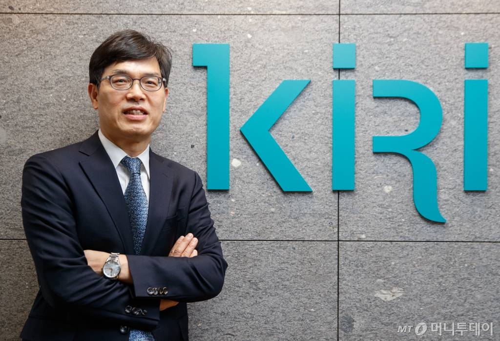 안철경 보험연구원장 인터뷰 /사진=이기범 기자 leekb@