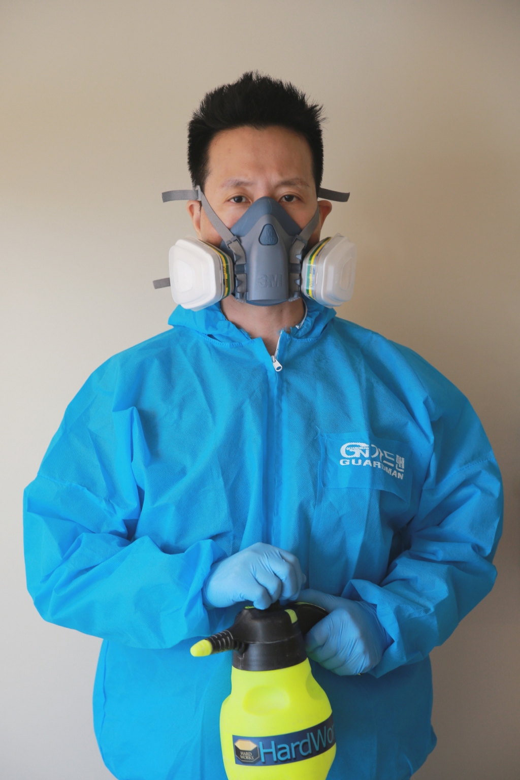 특수청소업체 하드웍스 김완 대표 /사진제공=김영사