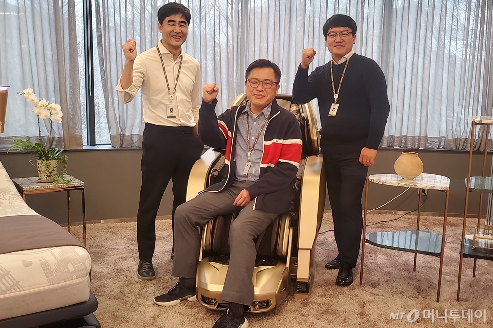사진 왼쪽부터 바디프랜드 메디컬기술연구소의 이경헌 부장, 김한일 부장, 유명진 차장./사진=바디프랜드