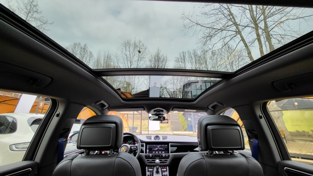 포르쉐 마칸 GTS 부분변경 모델 내부/사진=이강준 기자