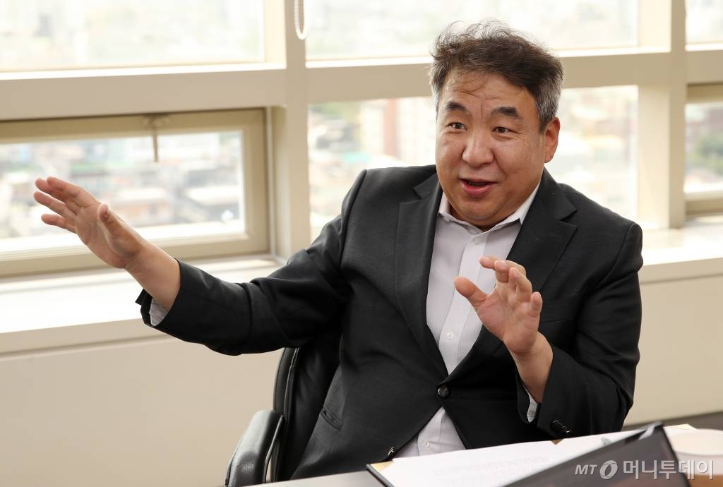 이동범 한국정보보호산업협회장 인터뷰 /사진=김휘선 기자 hwijpg@