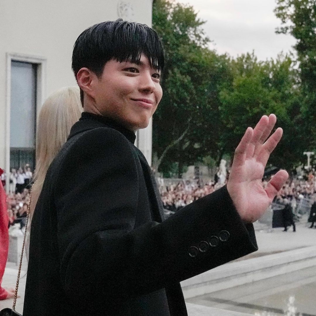 배우 박보검/사진=하퍼스 바자 재팬 인스타그램