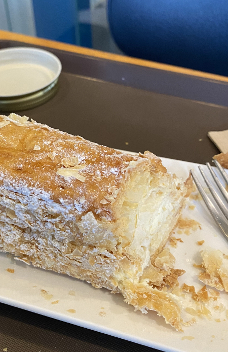 3일을 땀흘려야 만들 수 있는 디저트라고. 정성이 느껴지는 맛이었다. 입맛에 맞지 않을 수 있다. 그러나 한 번만 더 생각해서 신중하면 좋을 것 같다고./사진=남형도 기자