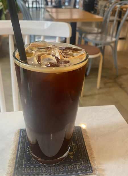 ㄹ카페의 아이스 아메리카노./사진=남형도 기자