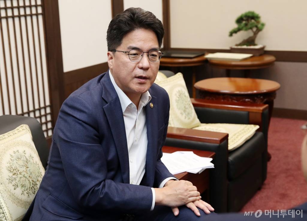 윤태식 관세청장 /사진=김휘선 기자 hwijpg@