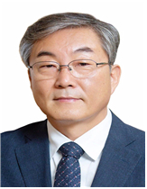 최상한 한국행정연구원장