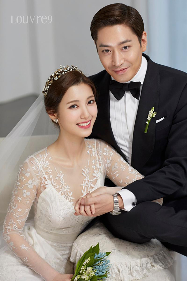 배우 나혜미, 그룹 신화 출신 배우 에릭(본명 문정혁)의 웨딩 화보./사진제공=E&J 엔터테인먼트