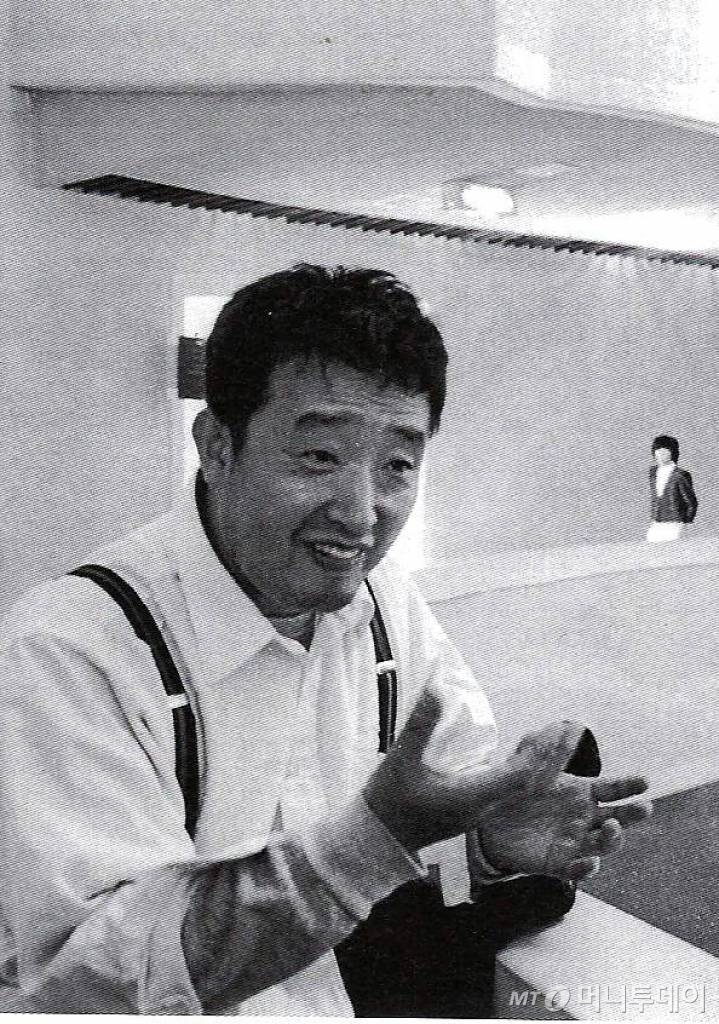  백남준.  사진출처=국립현대미술관에서 발행한 '백남준 다다익선 이야기'에 수록