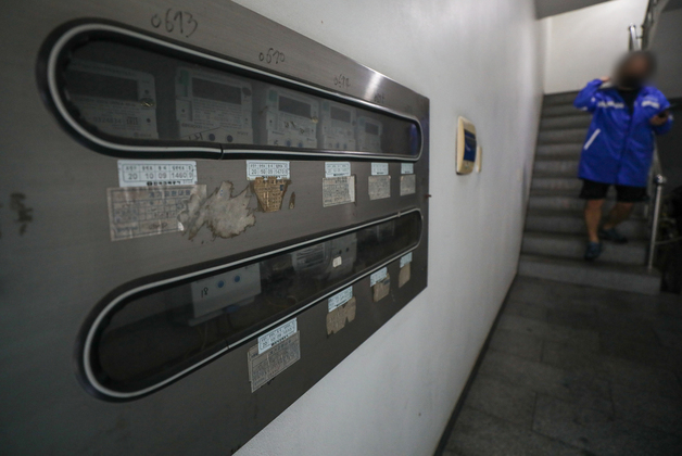 6월 30일 서울시내 다세대주택의 전기 계량기 모습. /사진=뉴스1