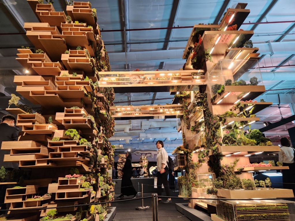 더라인 단면을 형상화 한 구조물. /사진=사우디 공동취재단