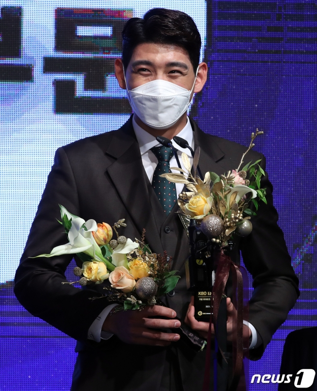 이정후가 지난해 KBO 시상식에 참석한 모습. /사진=뉴스1