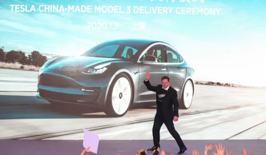 2020년 1월 중국 상하이에서 열린 테슬라 '모델3' 출시 기념 행사에 참석한 일론 머스크 테슬라 최고경영자(CEO) /AFPBBNews=뉴스1