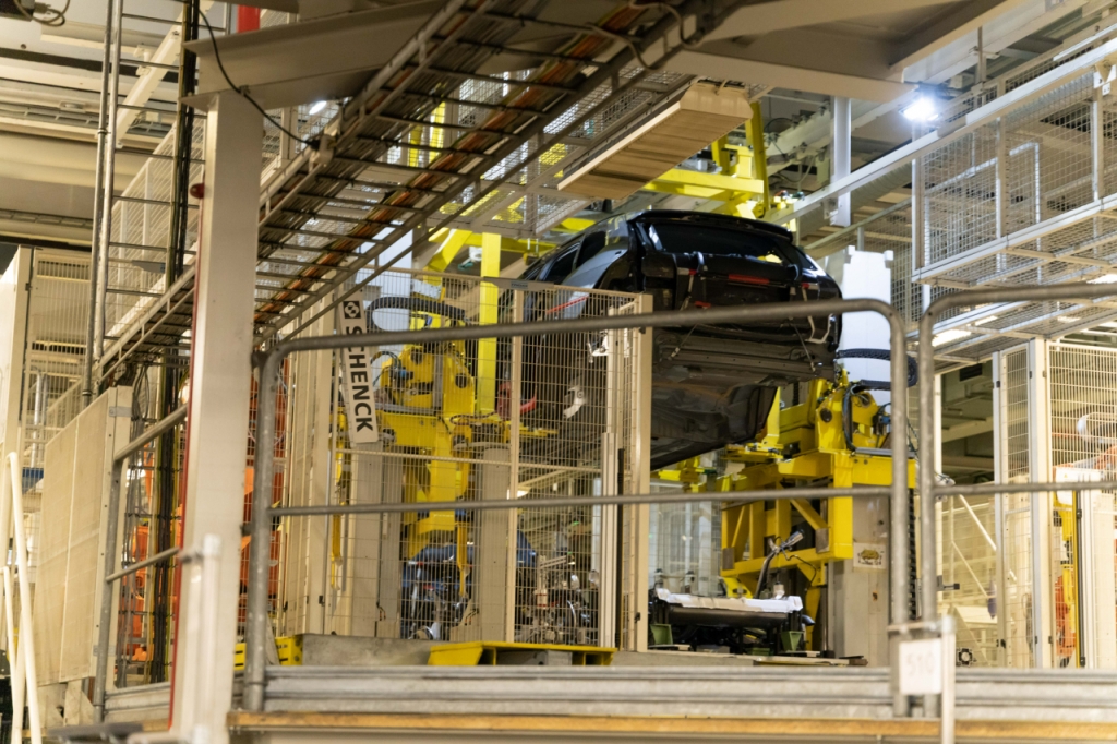 5일(현지시간) 오후 3시쯤 스웨덴 예테보리에 위치한 볼보 토슬란다 공장의 내부 모습/사진제공=볼보