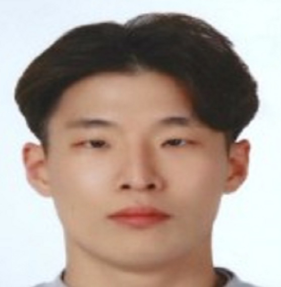 택시기사를 살해해 옷장에 숨긴데 이어 전 여자친구도 살해한 혐의로 구속된 이기영(31). /사진제공= 경기북부경찰청