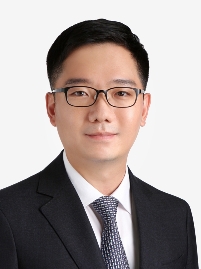 강찬 변호사.