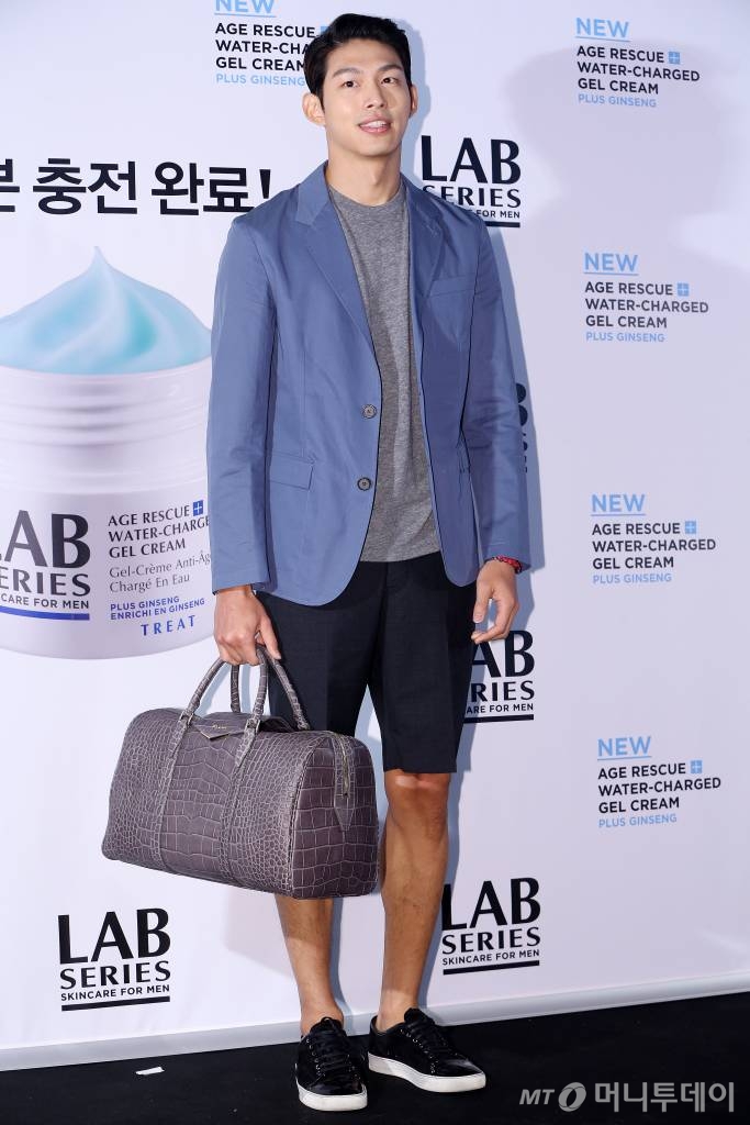 남성 듀오 UN(유엔) 출신 가수 겸 배우 최정원 / 사진=머니투데이 DB