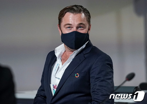 할리우드 배우 레오나르도 디카프리오가 2021년 11월 2일(현지시간) 영국 글래스고에서 열린 제26차 유엔 기후변화협약 당사국 총회(COP26)의 글로벌 메탄 서약 행사에 참석했다./사진=로이터=뉴스1