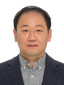 이충훈 대표변호사(법무법인 시장)