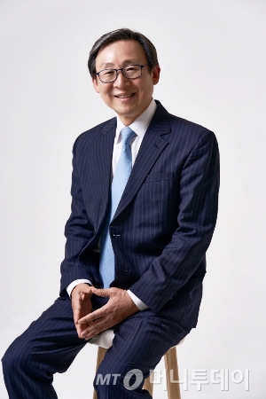 문재도 세계수소산업연합회(GHIAA)회장 겸 수소융합얼라이언스(H2KOREA)회장