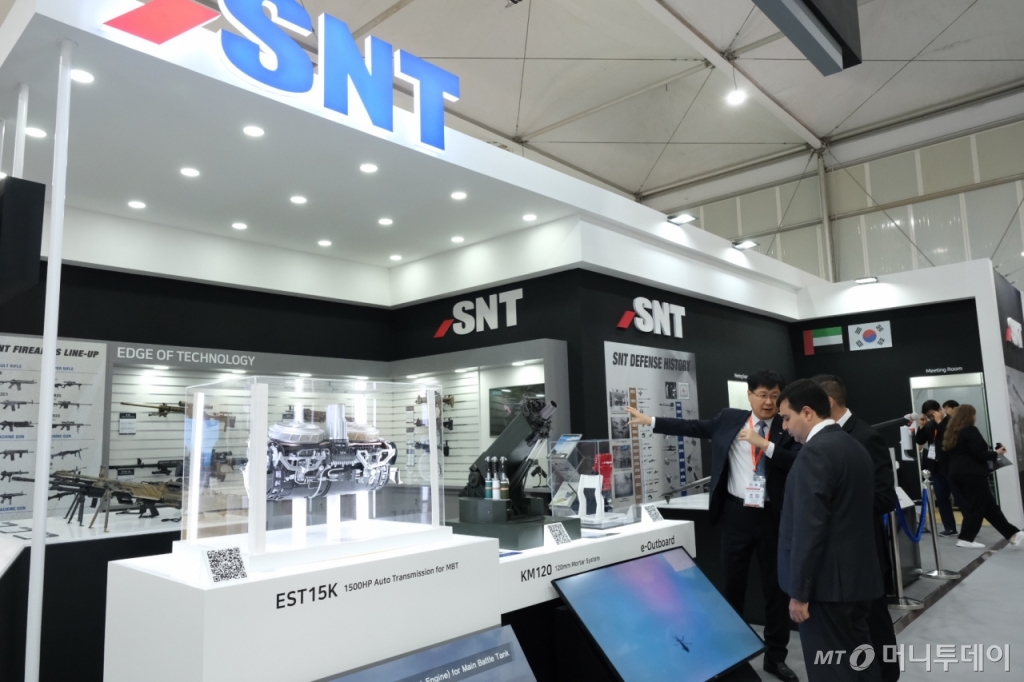 SNT그룹, 중동 방산시장 공략 나섰다...'IDEX 2023' 참가 - 머니투데이