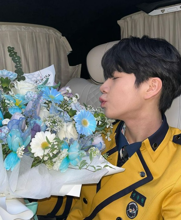 /사진=정동원 인스타그램 캡처