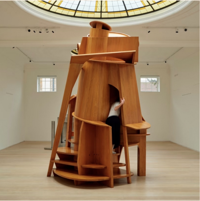 카로의 작품 <어린이 타워 룸(Child's Tower Room)> (1983~1984) / Photograph by Andy Stagg ? Pitzhanger Manor & Gallery