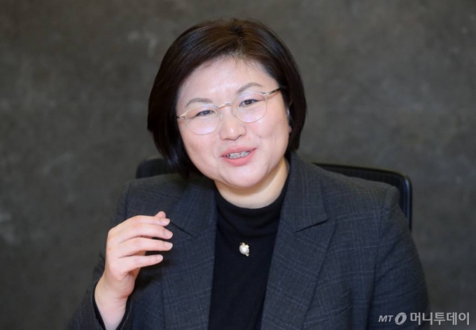 이영희 법무법인 바른 대표변호사(사법연수원 29기·입법컨설팅팀장)가 인터뷰를 하고 있다. /사진=홍봉진기자 honggga@