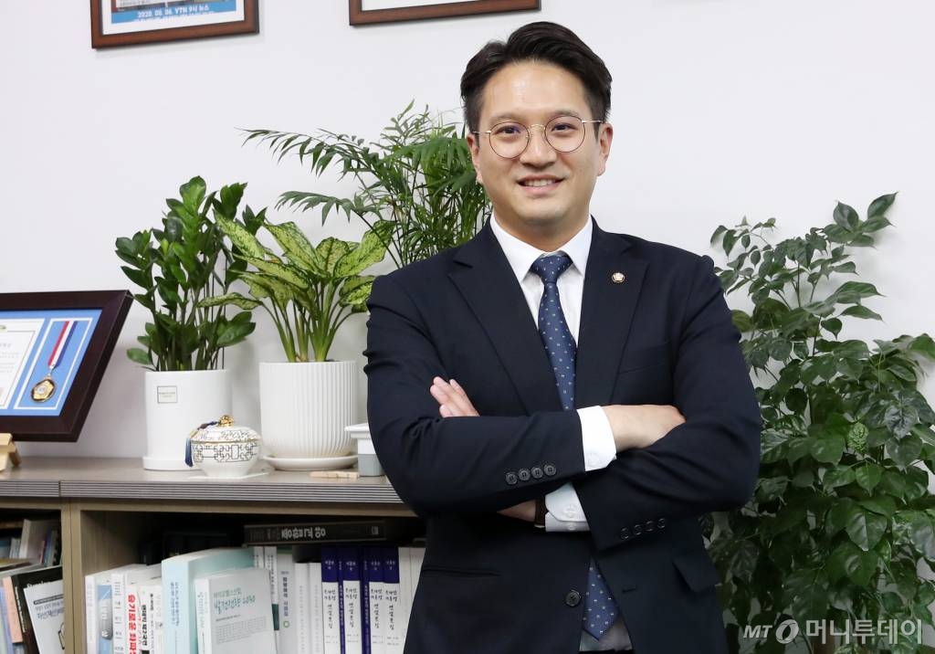 전용기 더불어민주당 의원./사진=김휘선 기자 hwijpg@ /사진=김휘선 기자 hwijpg@