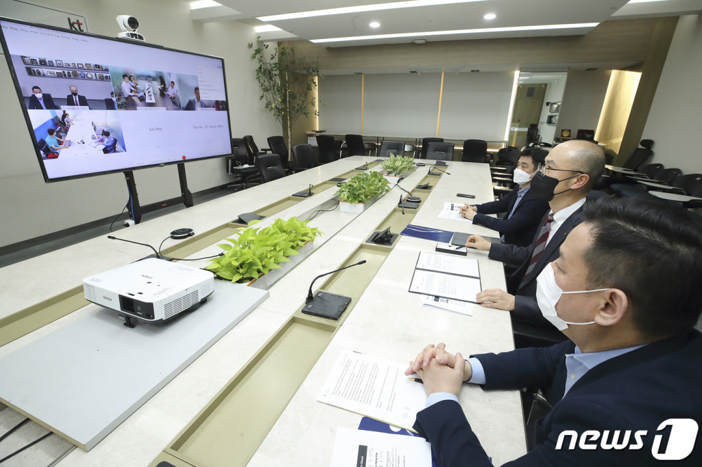 한 기업이 원격 화상회의를 하고 있다. 2021.3.31/뉴스1  