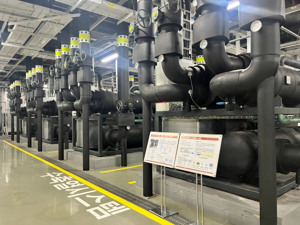 롯데월드타워 지하 6층에 있는 수축열 시스템의 모습/사진= 임찬영 기자