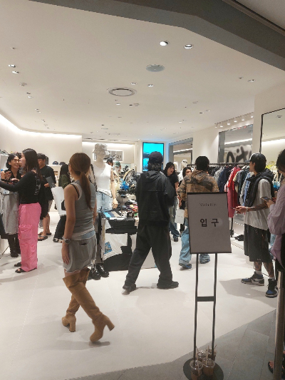 롯데백화점 본점 마뗑킴 매장/사진=정인지 기자