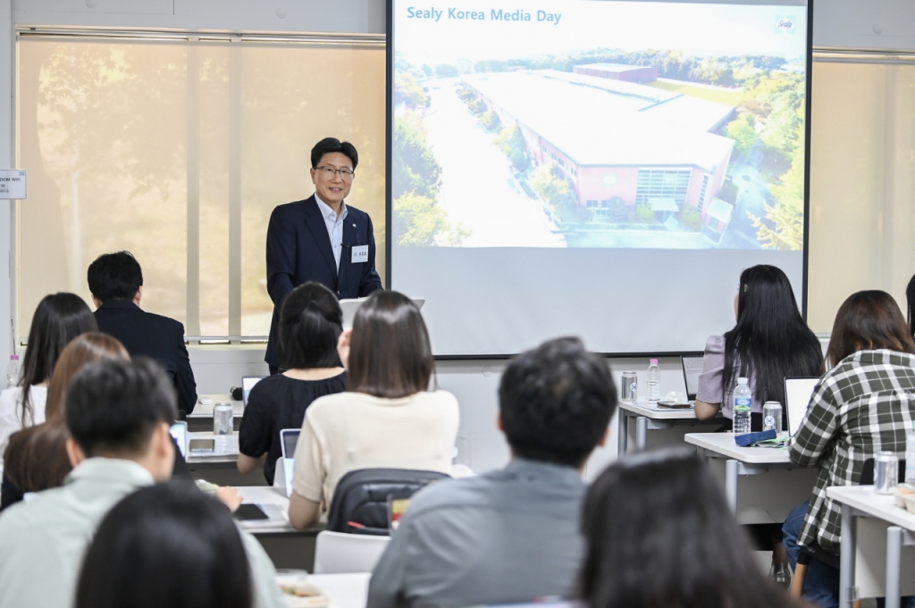 윤종효 씰리코리아 대표./사진제공=씰리침대.
