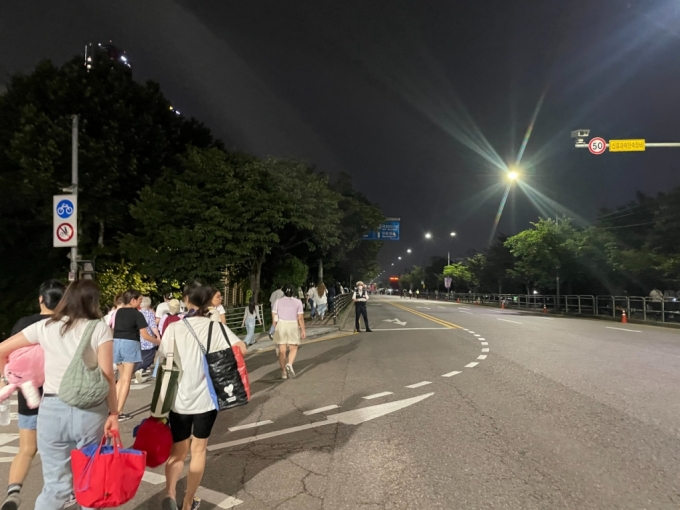  17일 서울 여의도에서 열린 '2023 BTS 10주년 페스타(FESTA)' 현장. /사진=김지성 기자