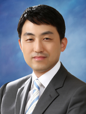 삼정KPMG PF채권 토털케어 센터장을 맡은 김정환 전무. /사진제공=삼정KPMG